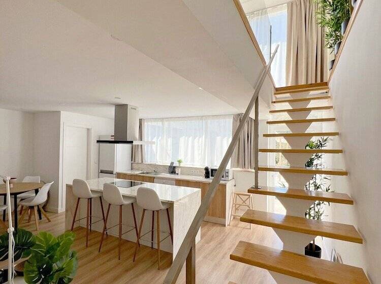 Casas Capela By O Porto Seven