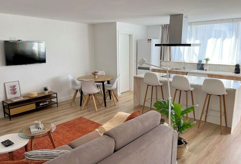 Casas Capela By O Porto Seven