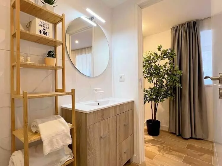 Casas Capela By O Porto Seven