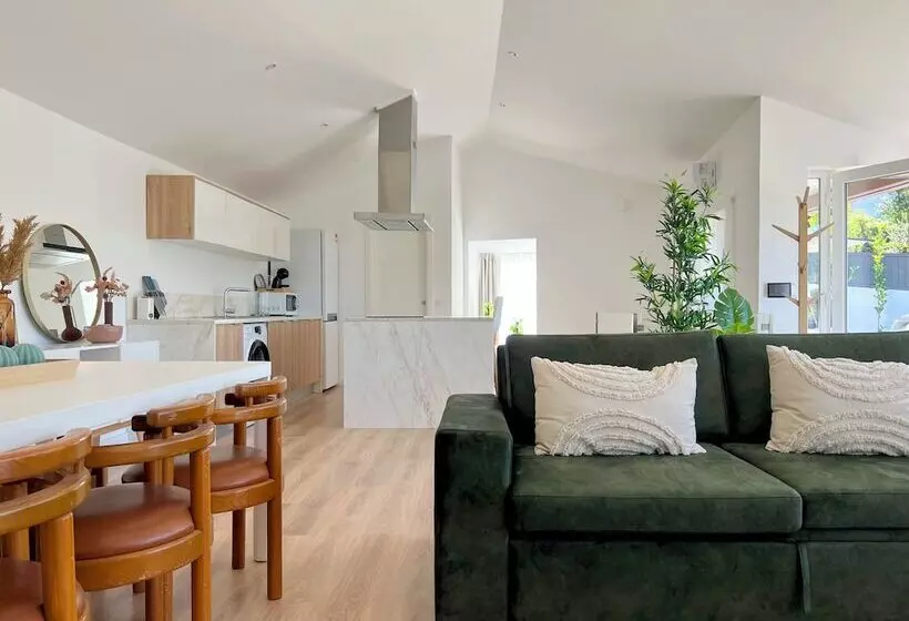 Casas Capela By O Porto Seven