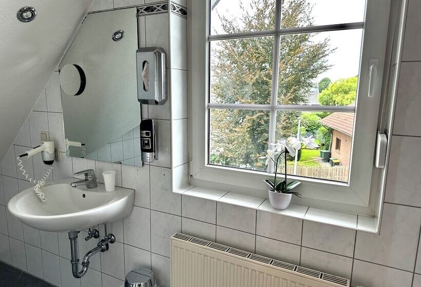 酒店 Restaurant Narasinga