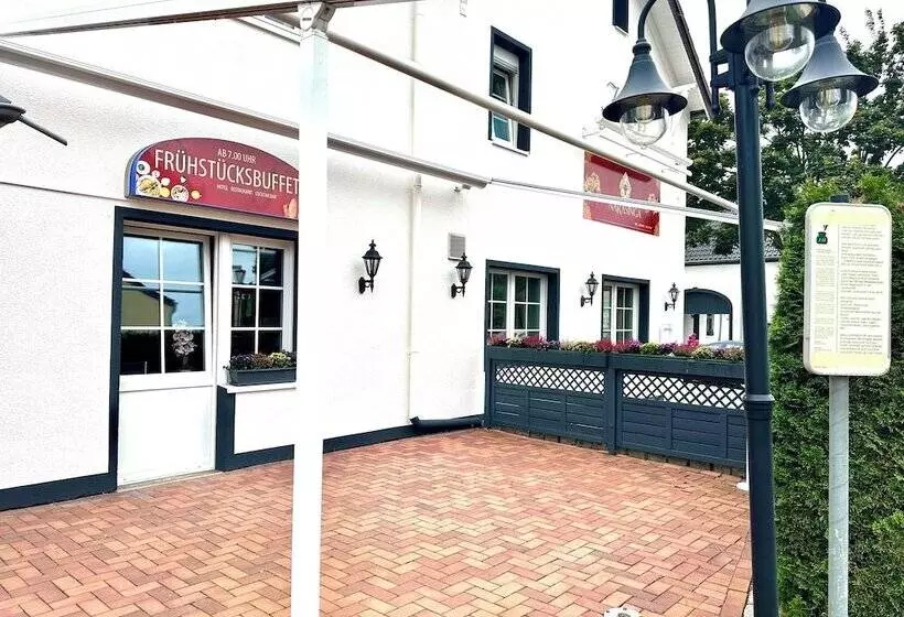 Hotelli Restaurant Narasinga