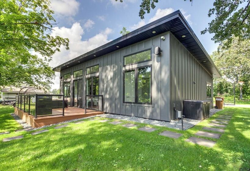 Lakefront Ottertail Retreat W/ Dock + Fire Pits!