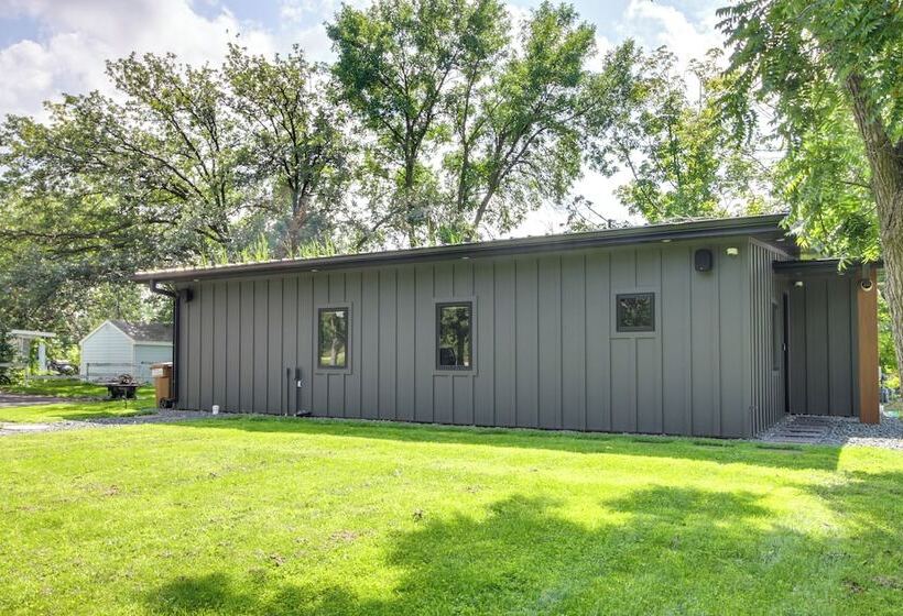 Lakefront Ottertail Retreat W/ Dock + Fire Pits!