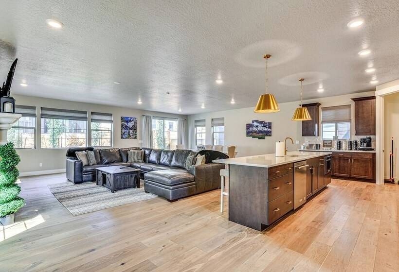 Park City Home W/ Game Room: Ski, Mtn Bike & More!