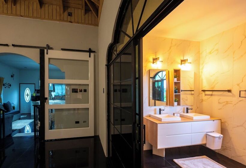 펜션 One Love Guesthouse