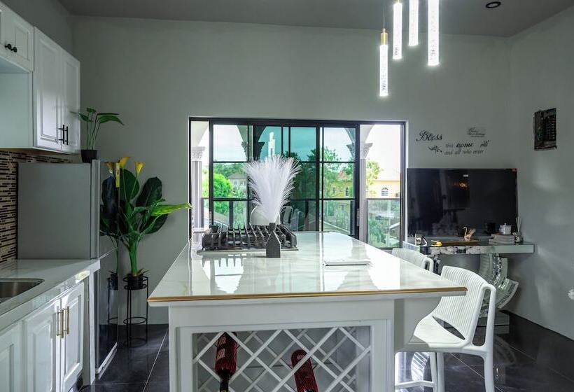 펜션 One Love Guesthouse