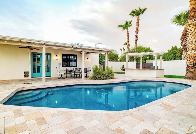 Sheena By Avantstay Private Pool, Firepit, Ping Pong