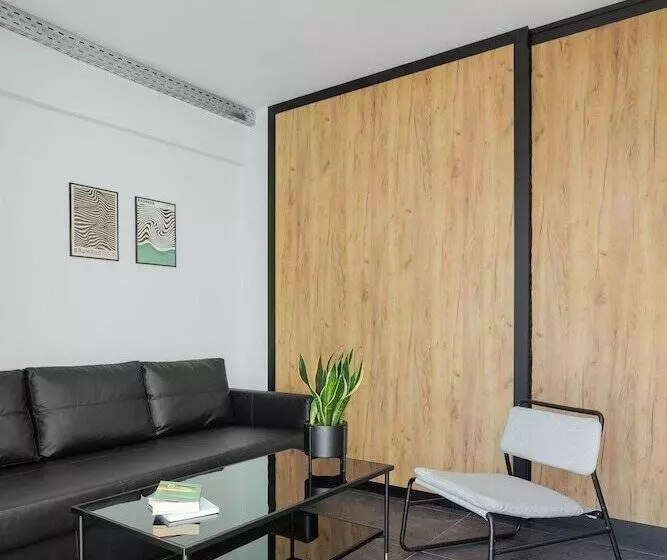 The Urbanist Inner City Residences