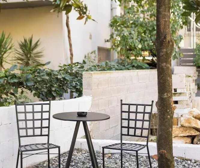 The Urbanist Inner City Residences