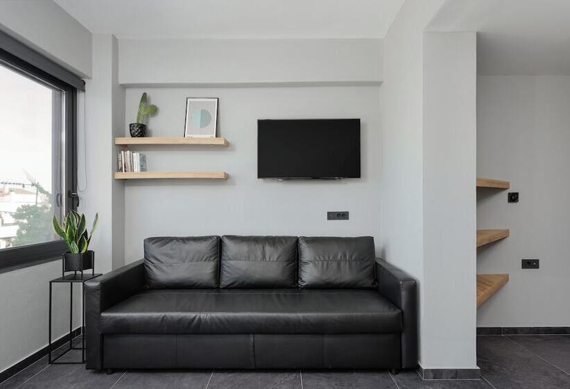 The Urbanist Inner City Residences