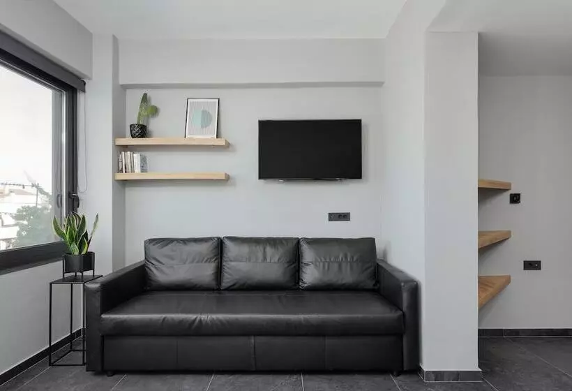 The Urbanist Inner City Residences