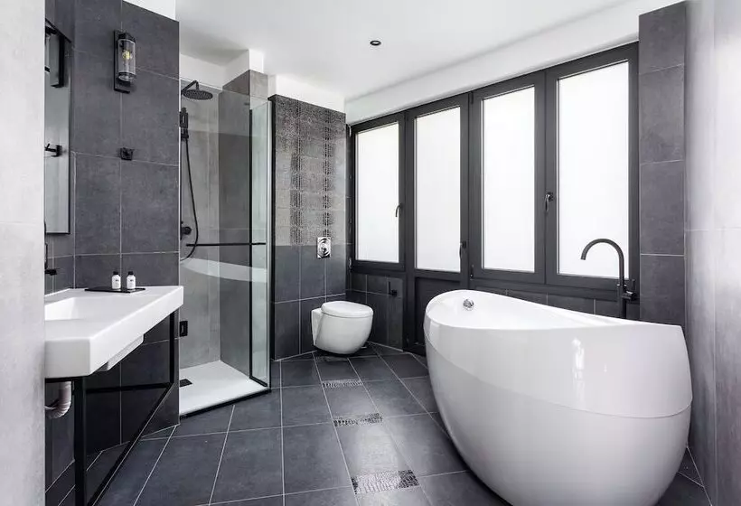 The Urbanist Inner City Residences