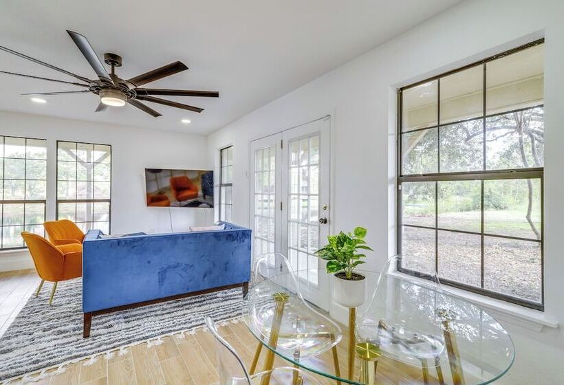 11 Mi To Golf: Home W/ Fishing Pond In Hempstead