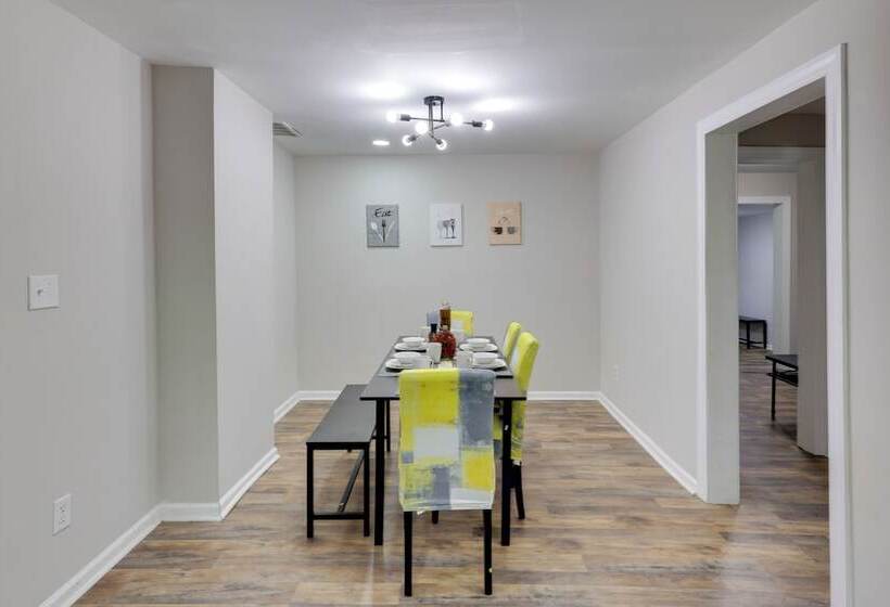 Walkable Greenville Home Near Dtwn