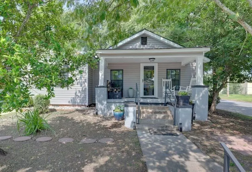 Walkable Greenville Home Near Dtwn