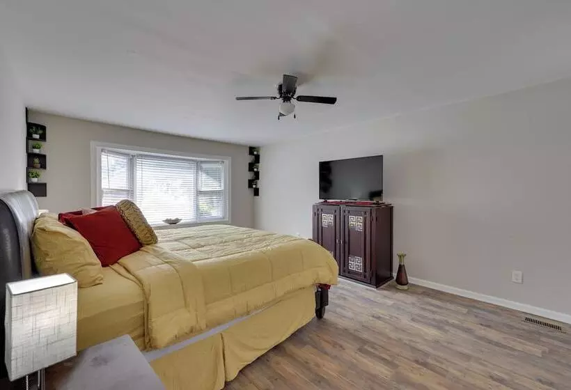 Walkable Greenville Home Near Dtwn