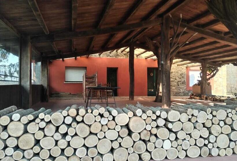 فندق صغير Santuari Del Coll