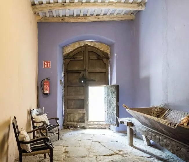 Retkeilymaja Santuari Del Coll