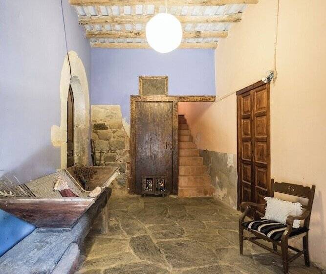 فندق صغير Santuari Del Coll