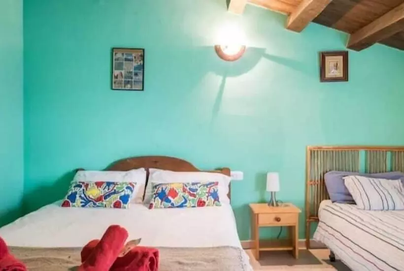 Retkeilymaja Santuari Del Coll