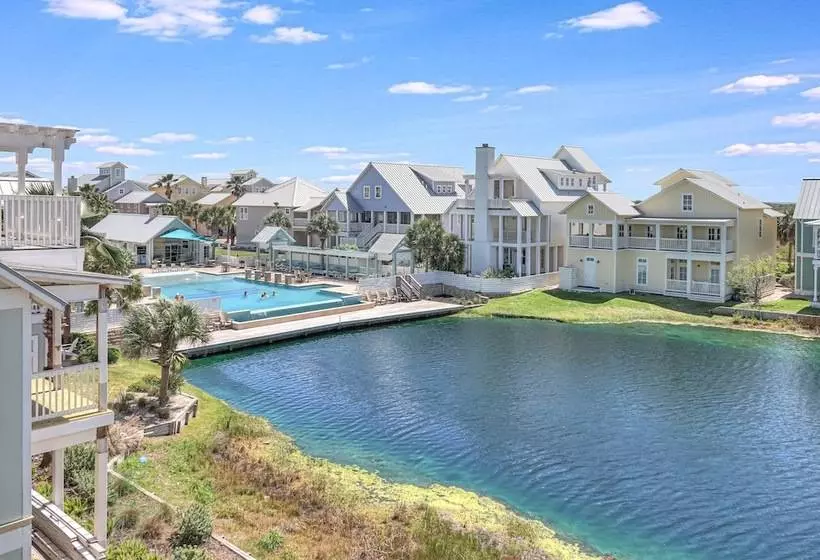 Beached Inn 236 Be