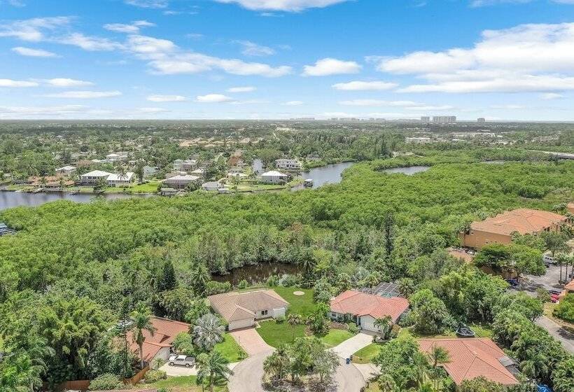 Casa Bonita By Avantstay Large Backyard, Patio, Pool + Hot Tub