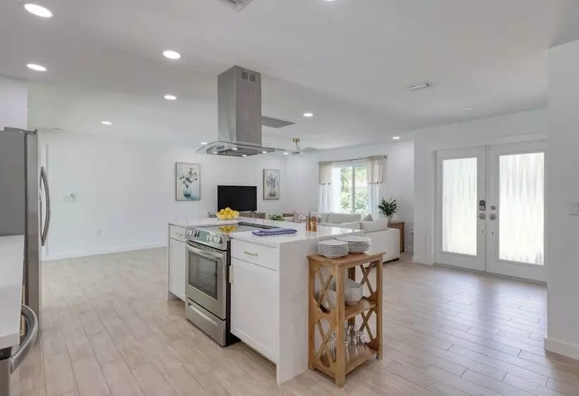 Casa Bonita By Avantstay Large Backyard, Patio, Pool + Hot Tub