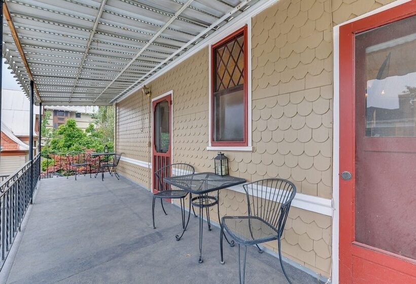 Central Boise Mansion Close To Dtwn, River & Bsu!