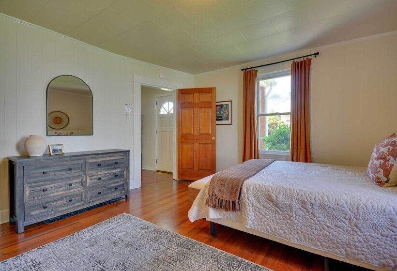 Charming Danville Home: 1/2 Mi To Caesars Virginia