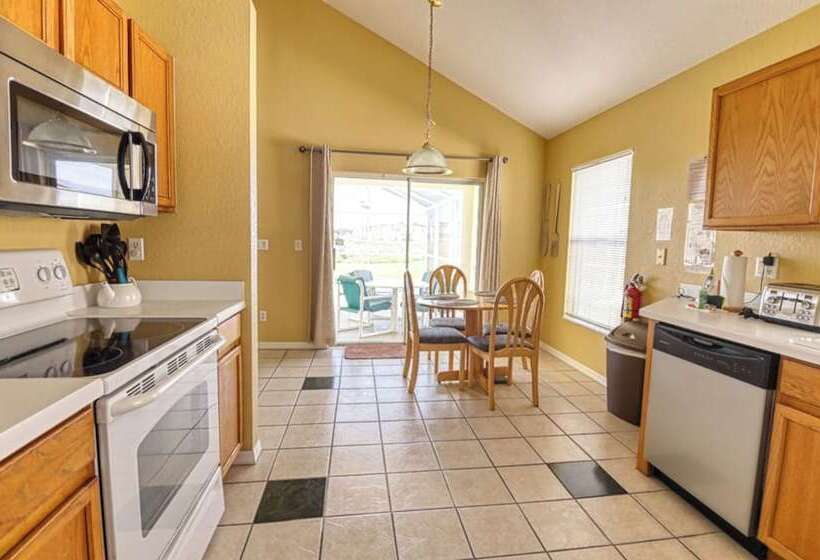 Clifford S Pinewood Estates Vacation Home