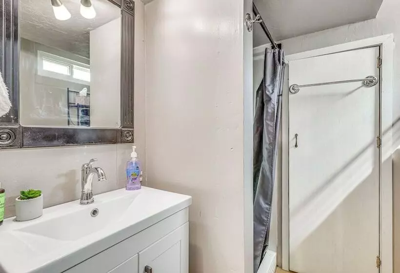 Cozy Sturgis Retreat   Walk To Main St & Saloons!