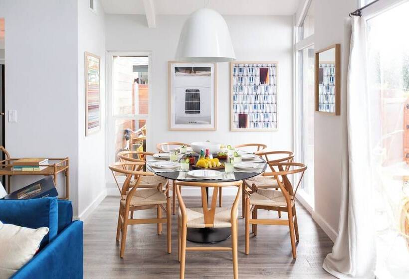 Hamilton Ii By Avantstay Beach House Rooftop Deck Newly Renovated Bungalow