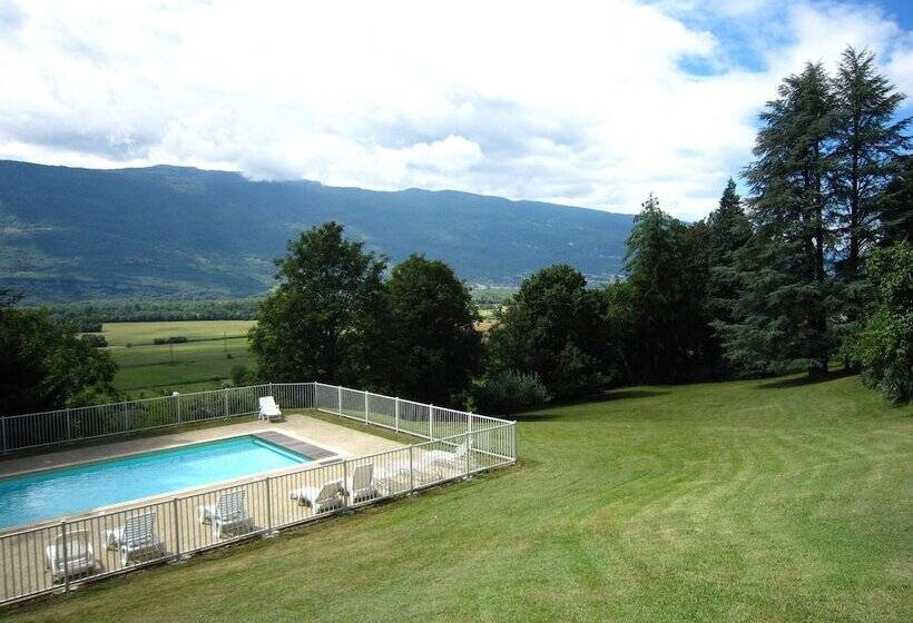 فندق Apartment In Serrieres En Chautagne With Pool