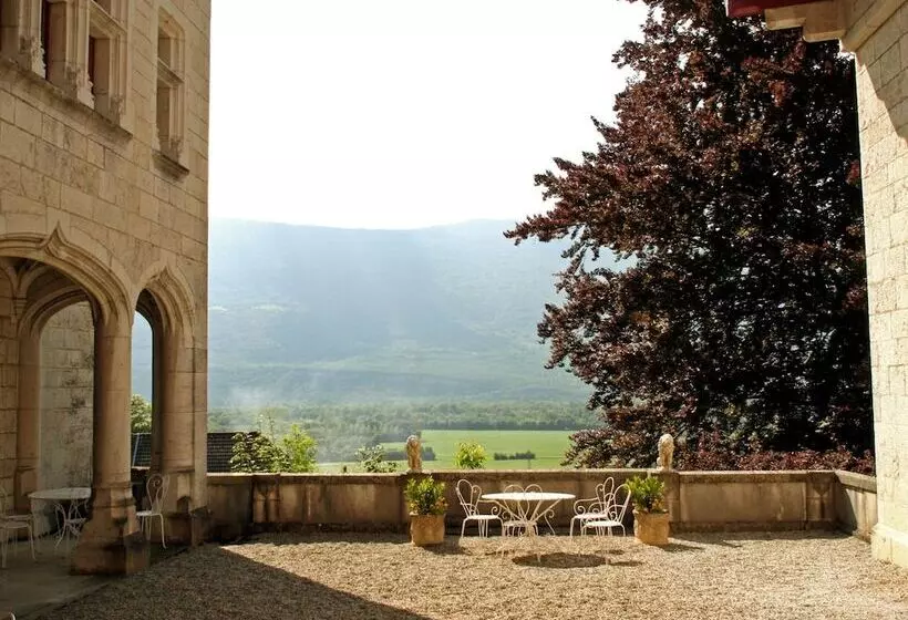 Hotelli Apartment In Serrieres En Chautagne With Pool