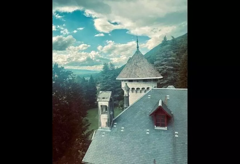 Hotelli Apartment In Serrieres En Chautagne With Pool