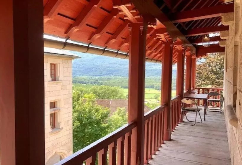 Hotelli Apartment In Serrieres En Chautagne With Pool