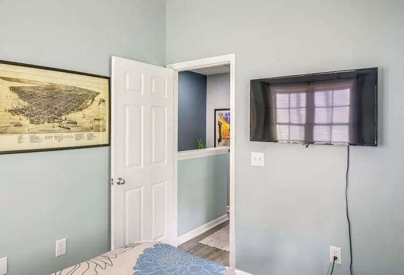 Key West Home On Golf Course W/ Patio & Grill!