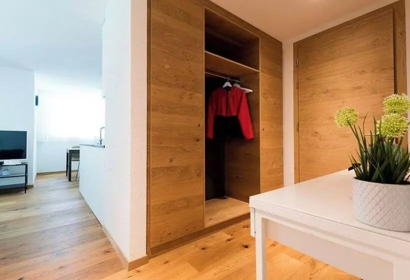 Montela Hotel & Resort   Suiten