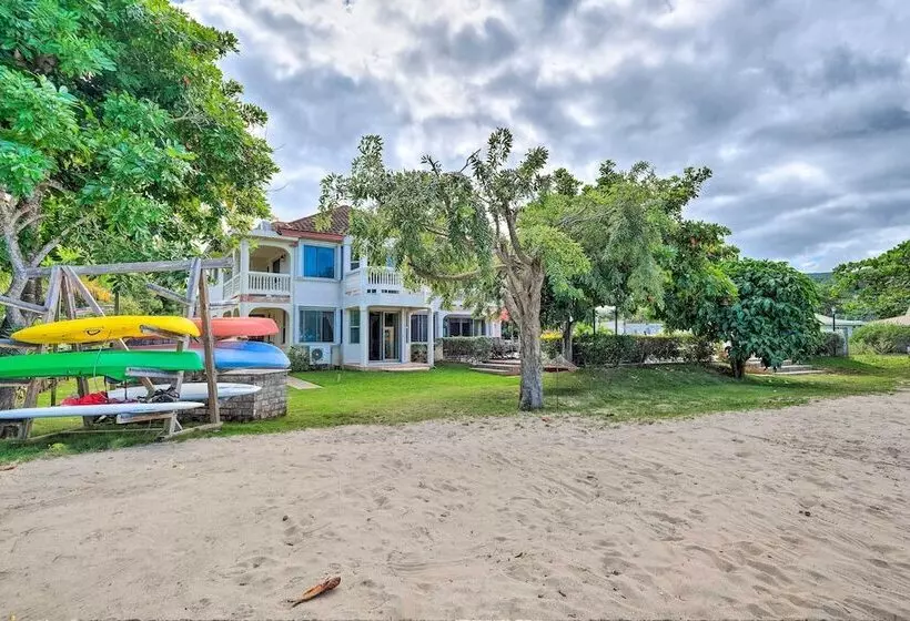 Oceanfront Majestic Beach House W/ Gym + Pool!