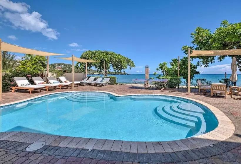 Oceanfront Majestic Beach House W/ Gym + Pool!