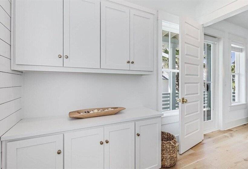 Off The Clock 230ro B2