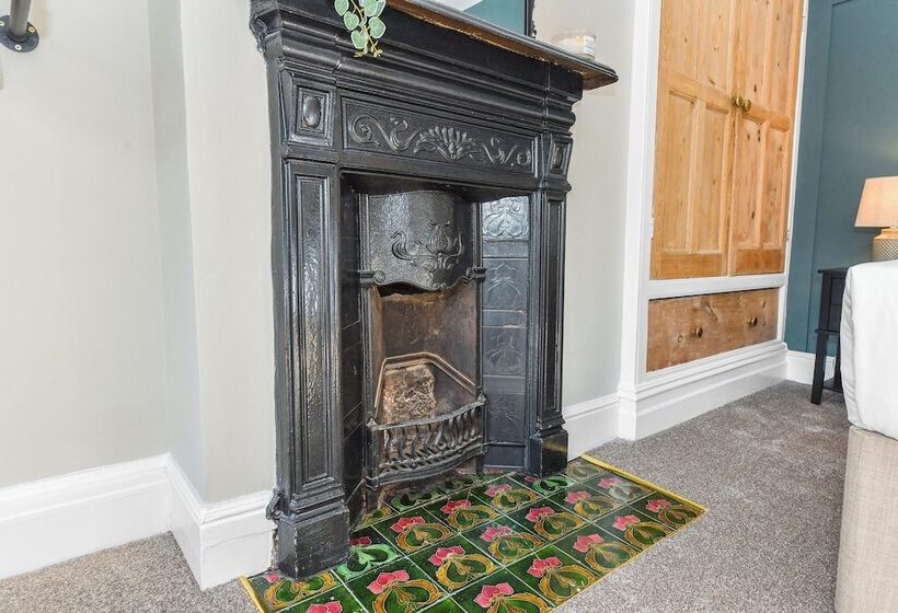 膳宿费 Haydn House