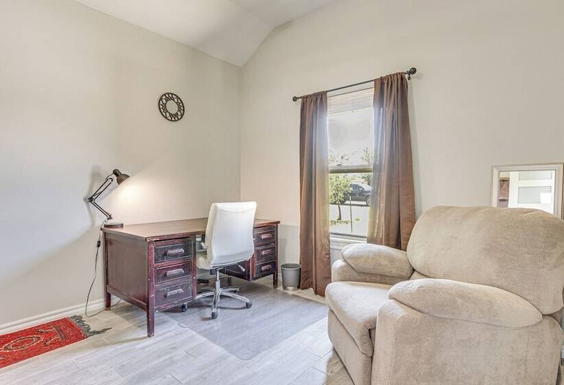 Pet Friendly Elgin Retreat W/ Patio, Grill & Yard!