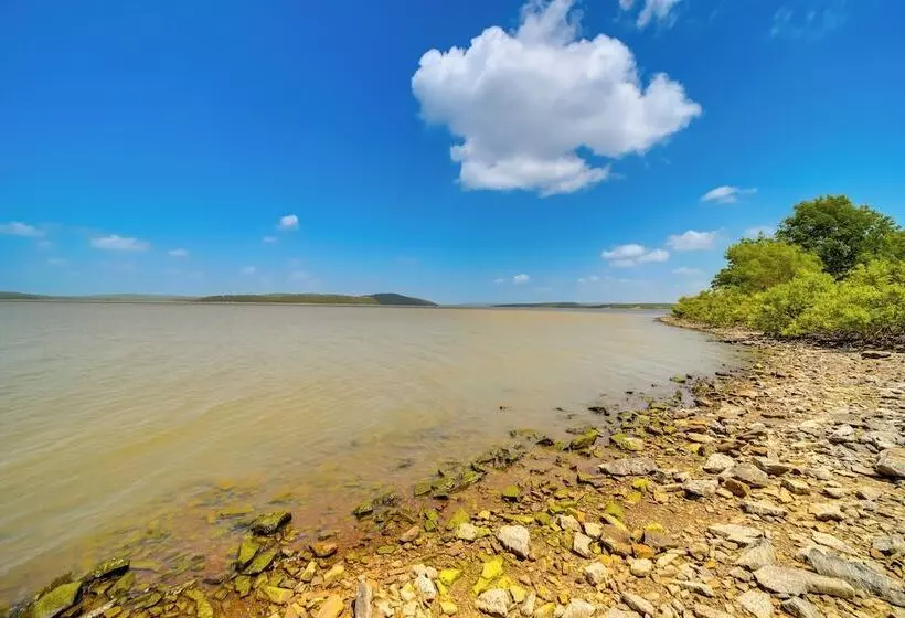 Pet Friendly Mcalester Home W/ Lake Eufaula Access