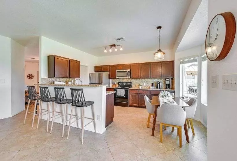 Pet Friendly Yuma Home W/ Private Yard & Pool!