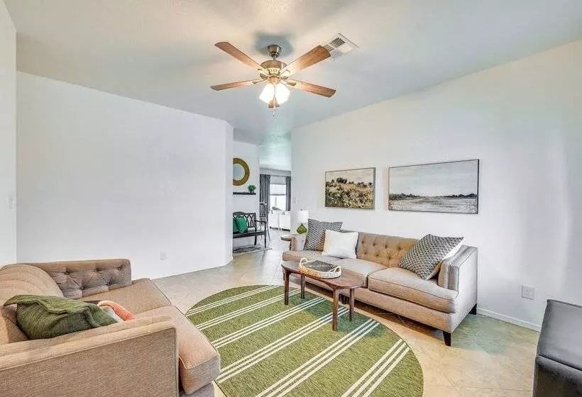 Pet Friendly Yuma Home W/ Private Yard & Pool!