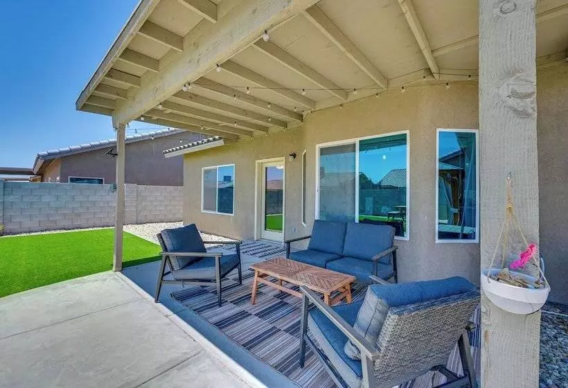 Pet Friendly Yuma Home W/ Private Yard & Pool!