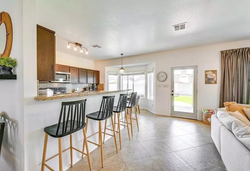 Pet Friendly Yuma Home W/ Private Yard & Pool!