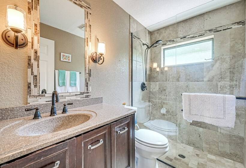 Port Charlotte Home W/ Heated Pool: 3 Mi To Harbor